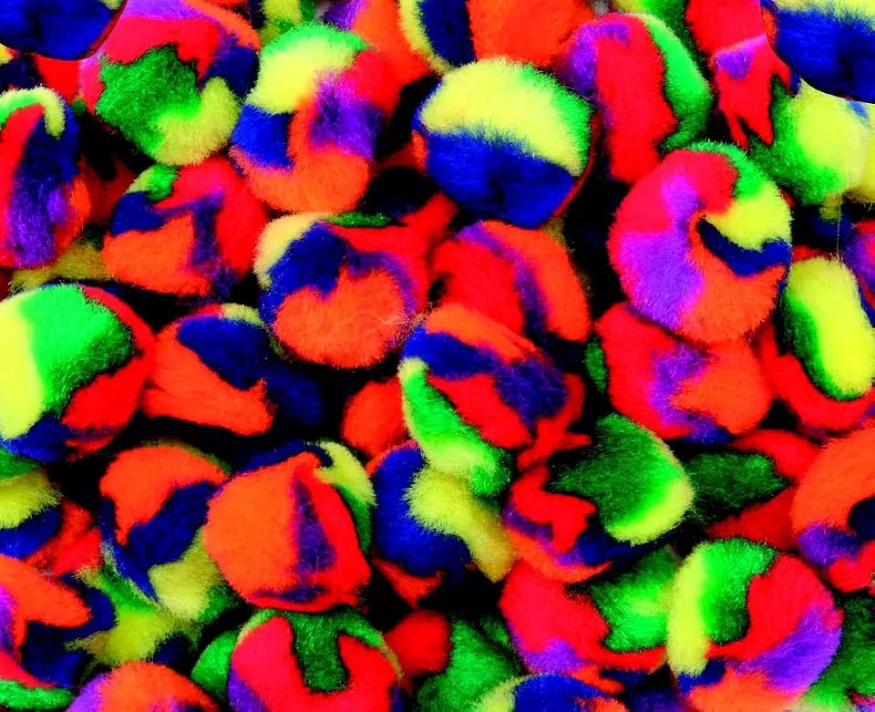 Creativity Street Pom Pons 100-Piece x 1 Inch, Rainbow