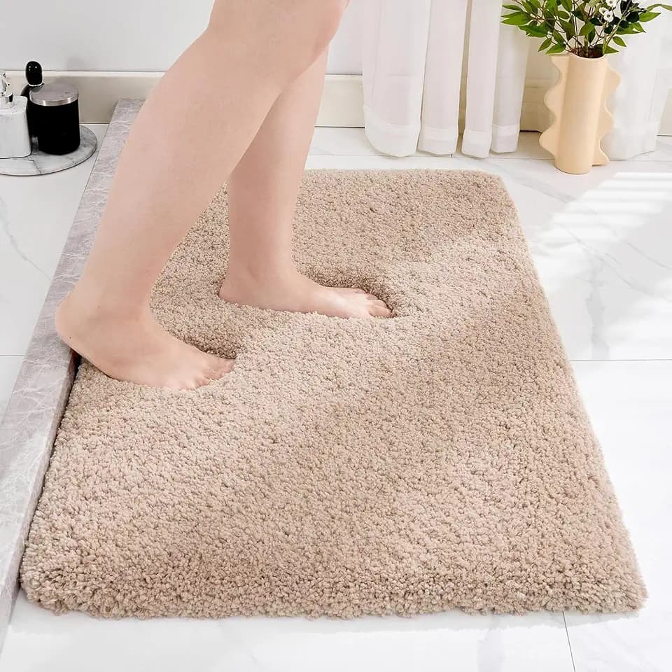 Disolla Beige Bathroom Rugs 20x32, Non-Slip Plush Thick Bath Mat