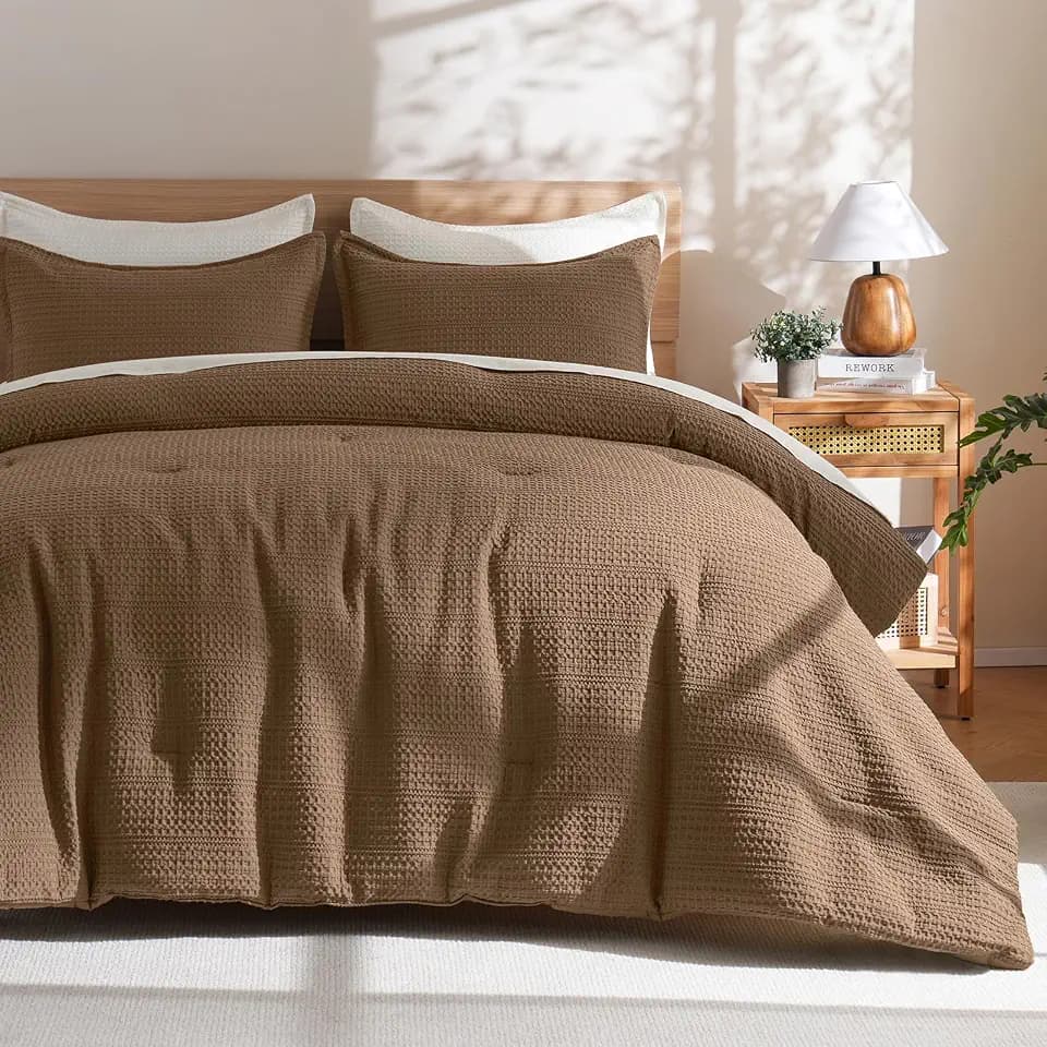 PHF Soft Waffle Comforter Set King Size- Comfy Breathable Waffle Weave Comforter with 2 Pillow Shams, 3 Pieces Less Snagging Lightweight Textured Bedding Set for All Season, Mocha