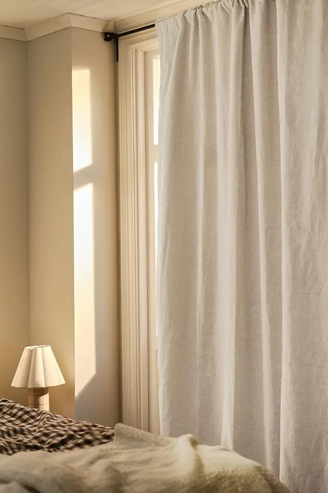 Jotex Melanie Linen-Mix Verdunkelungsvorhang - 2-lagiger Vorhang mit transparenter und verdunkelnder Funktion (1er Pack) - Naturwissenschaftlich, 135 x 250cm