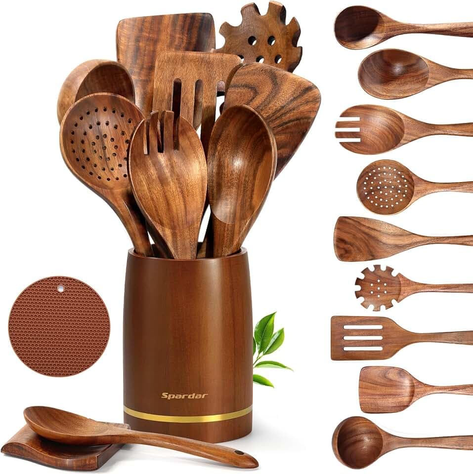 Spardar Küchenutensilien aus Holz, 12 Teiliges Set aus Holzlöffeln mit 9 Kochlöffeln aus Teakholz, Löffelablage, Topflappen, 3,3 Zoll-Utensilienhalter, als Küchendekoration und Einweihungsgeschenk