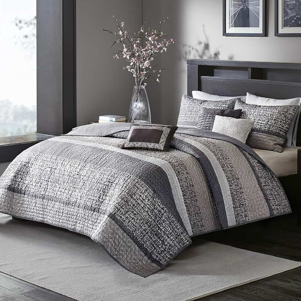 Madison Park Lustrous Jacquard Grey/Taupe King Quilt Set, 6pc