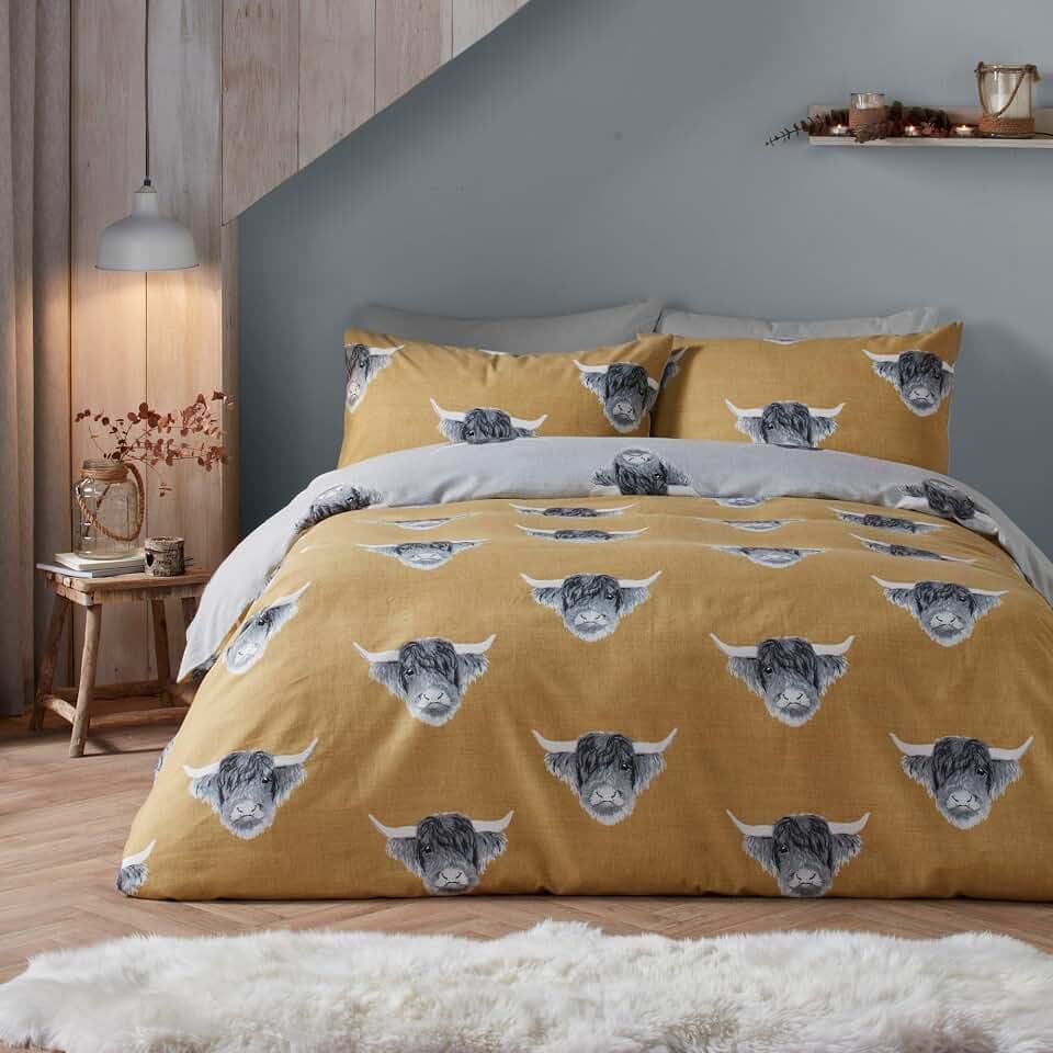 Fusion Ockergelber Hochlandkuh-Bettbezug – King-Size-Bettwäsche (230 x 220 cm) – wendbares Design (Ocker & Grau) – Bauernhofkuh-Bettwäsche in Senfgelb – Hochlandkuh-Geschenke