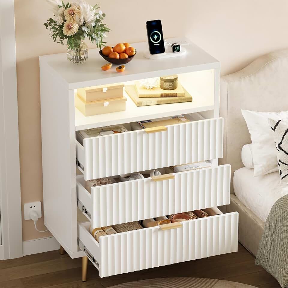 28"W 3 Drawers Dresser for Bedroom with LED and Charging Station, White