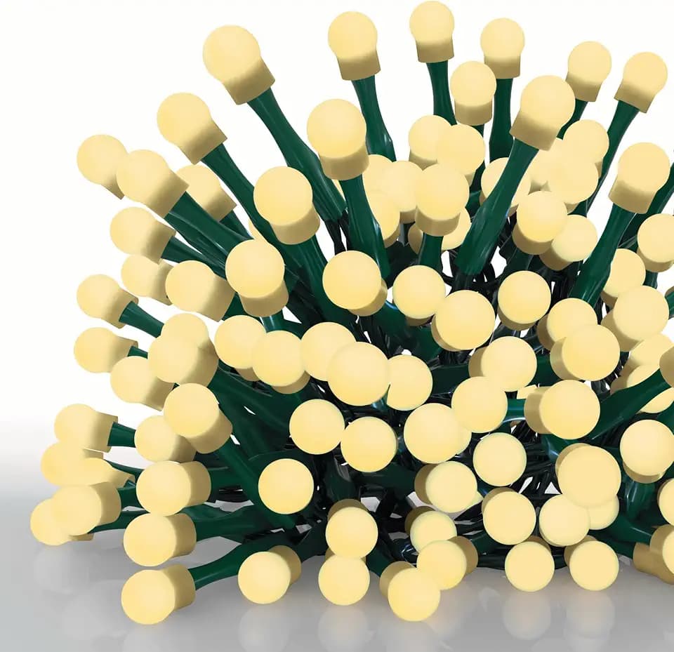EMOS - LED-Lichterkette mit 200 LEDs in Kugelform, warmweiß - 20m Weihnachtslichterkette für Partys, Weihnachten, Deko - 8 Lichtmodi, 6h Timer, Netzteil, 5m Zuleitung, grünes Kabel - für Haus & Garten