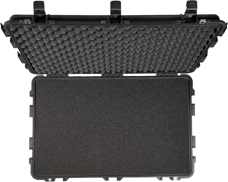 Pelican 1650 Case With Foam (Black)