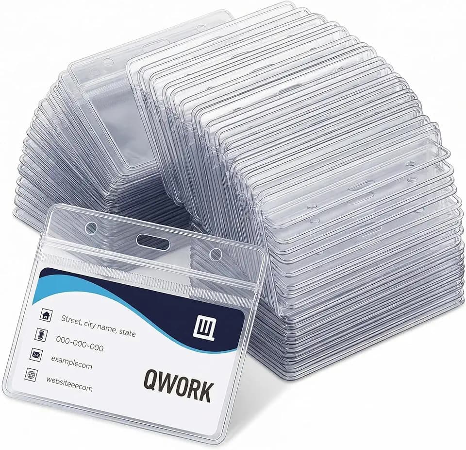 QWORK® 100 Stück Horizontaler Ausweishülle 100x82 mm Transparent Kartenhülle für Lanyard, Verdickt 0,56 mm Kunststoff, Geeignet für Kartengröße 88 x 55 mm