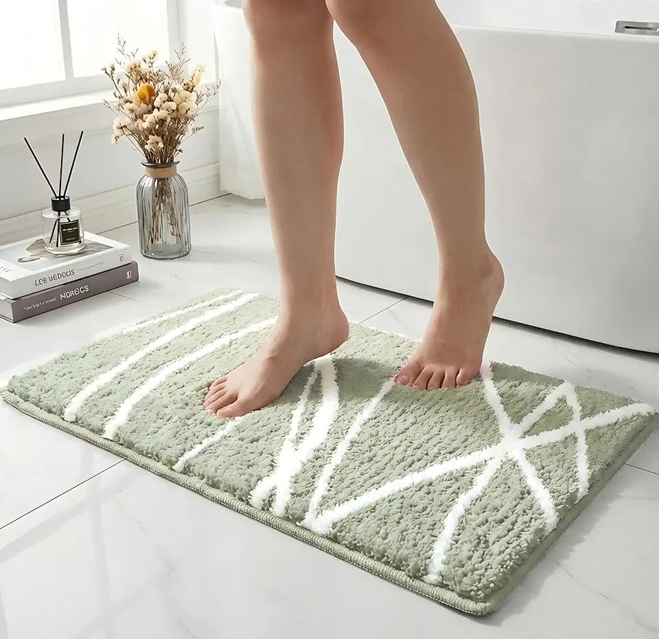 Tititex Luxury Sage Green White Curve Line Bathroom Rug, 24x36 inch Extra Soft and Absorbent Microfiber Bath Rugs, Non-Slip Plush Shaggy Bath Carpet, Bath Mats for Bathroom Floor, Tub and Shower