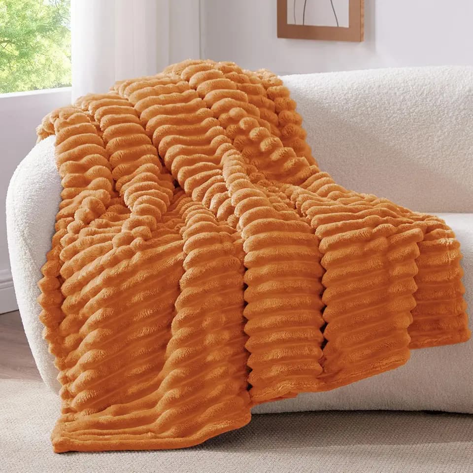 BEDELITE Kuscheldecke Flauschig Herbst Deko Decke, Orange, 150x200