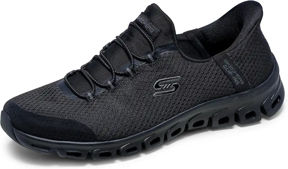 Skechers Women's Glide Step - Pursuit Slip-In Sneaker