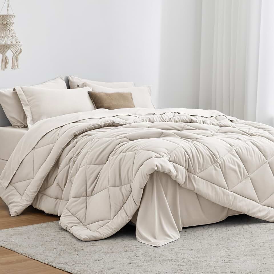 Love's cabin Twin Comforter Set Off White, 5 Pieces Twin Bed in a Bag, All Season Bedding Sets with 1 Comforter, 1 Flat Sheet, 1 Fitted Sheet, 1 Pillowcase and 1 Pillow Sham