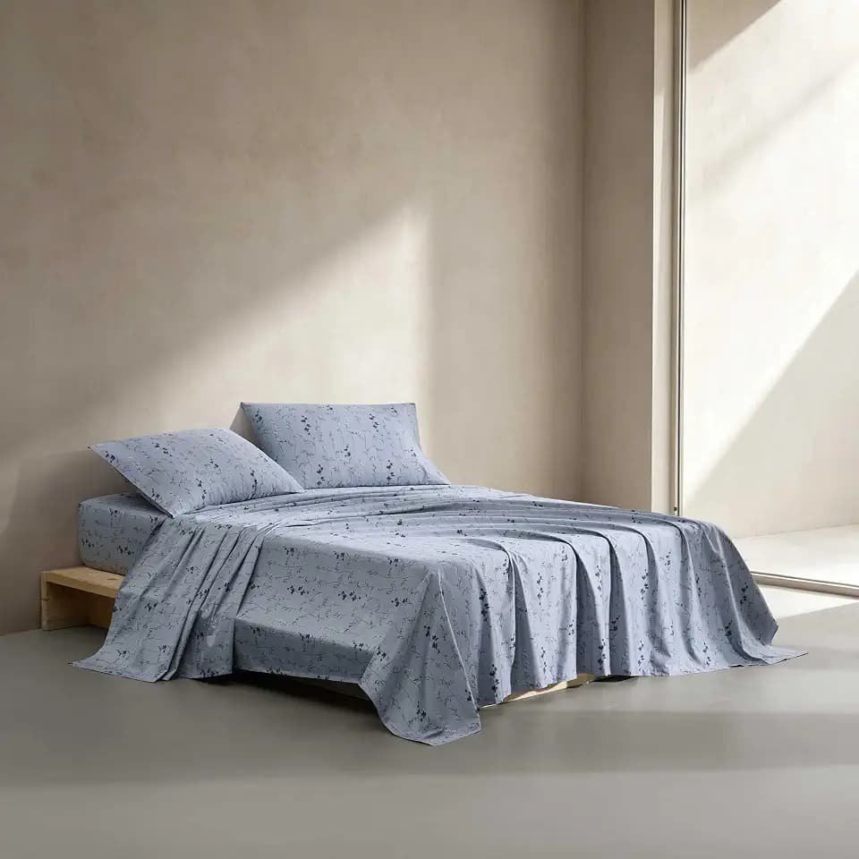 Calvin Klein - Queen Sheet Set with Fitted Sheet & Pillowcases, Cotton Sateen Bedding with a Smooth Feel, Deep Pocket, Wildflower Blue