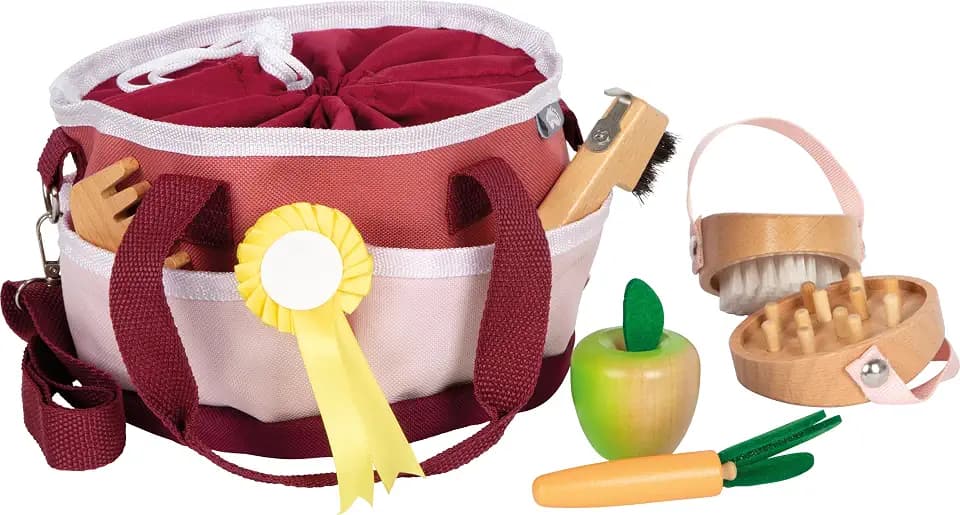 small foot Pferdepflegeset mit Tasche rot, mit kindgerechten Utensilien aus Holz, Zubehör für das Pferdespiel, für Kinder ab 3 Jahren, 12705, Kindergroß