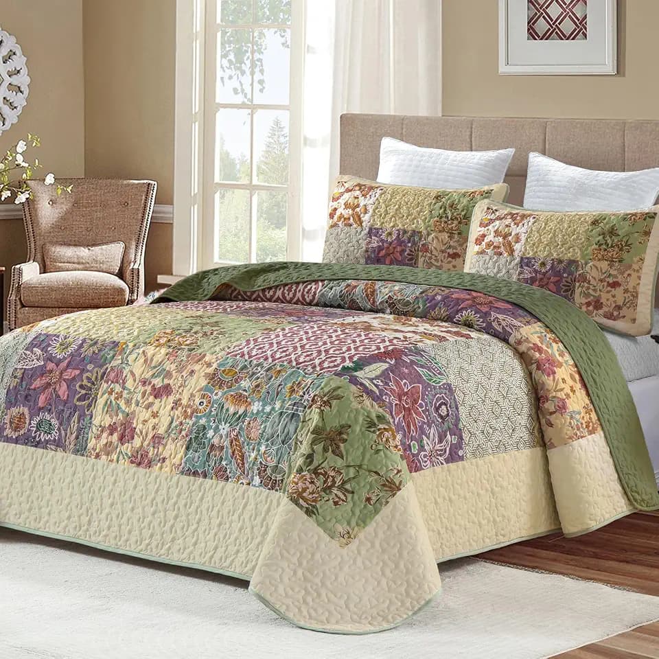 DJY Patchwork Quilt Set Queen Size, Bohemian Bedspread Green & Beige