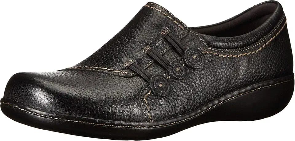 Clarks Women's Ashland Effie Loafer