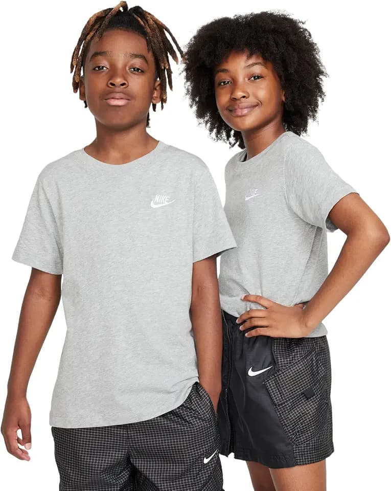 Nike Unisex Kinder K NSW Tee Emb Futura Lbr Shirt (1er Pack)