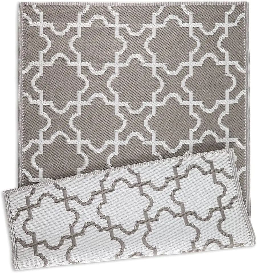 DII Reversible Indoor/Outdoor Lattice Woven Rug, 4x6 Ft, Stone