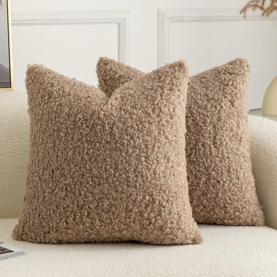 2er Set Curly Teddy Wolle Faux Pelz werfen Kissenbezug Abdeckungen Fuzzy Akzent weiche Sherpa Kissenbezüge Schaffel Fleece Dekorative Kissen Fall für Sofa Couch Wohnzimmer 50x50 cm Khaki