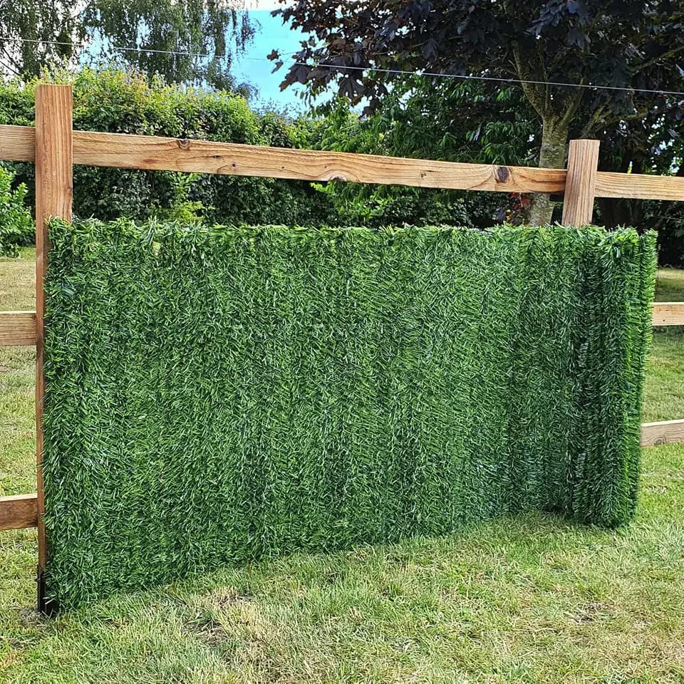 Evergreen 1 x 3 m Künstliche Nadelhecke Kunststoff Sichtschutz Zaun – Grün