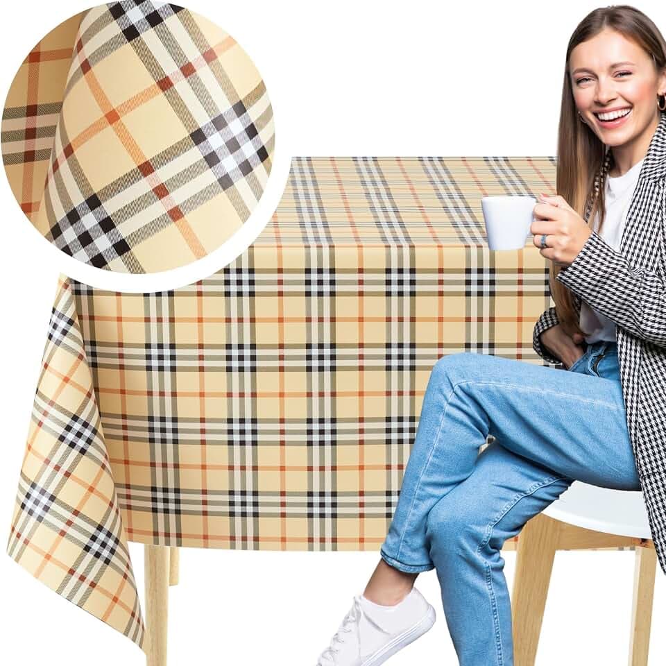 KP Home Tischdecke Abwaschbar, Pflegeleicht Rechteckig Abwischbare PVC Tischdecke 200x137cm, Wetterfeste Esstischdecke für Innen & Außenbereich, Wachstuchtischdecke mit Beiges Karo-Muster im Erbe-Stil