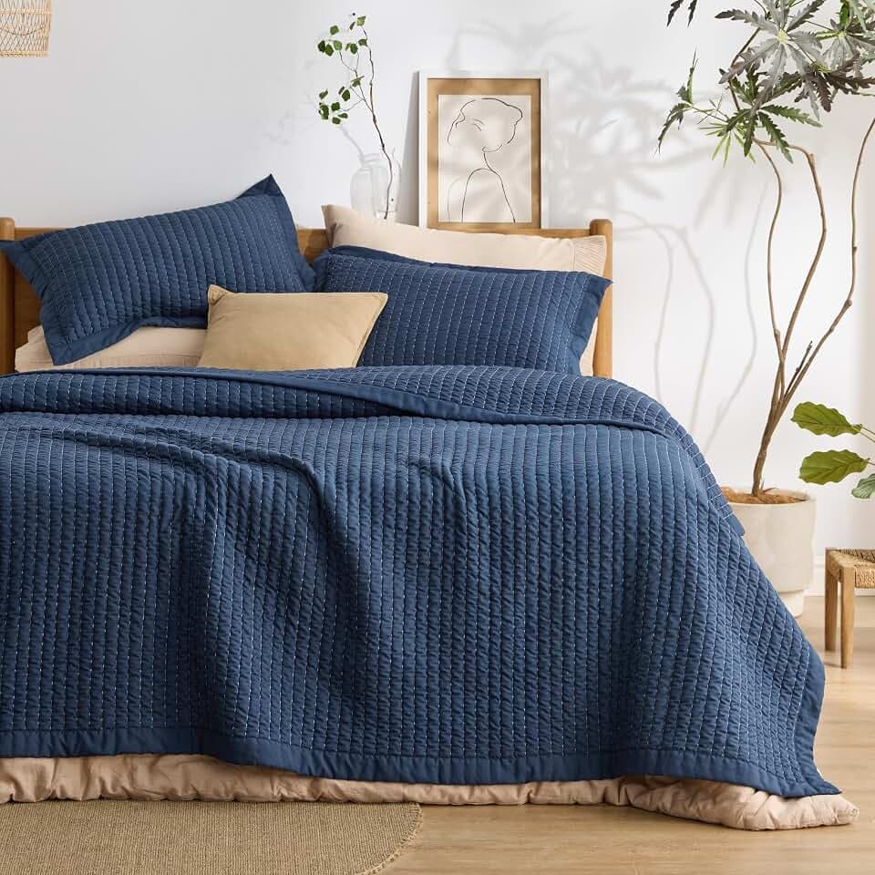 Bedsure Bedspreads Queen Size, Lightweight Striped Comforter, Navy