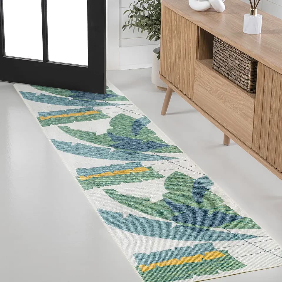 JONATHAN Y Abstract Palm Leaf Indoor Outdoor Runner Rug 2X8 Green/Cream, Shelby Coastal Vintage for Backyard, Patio, Porch, Easy-Cleaning, High Traffic, Pet-Friendly, Non-Shedding (TSN403B-28)