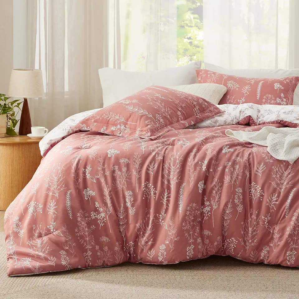 Bedsure Floral Comforter Set Cute Bedding Set Full Reversible Pink Clay