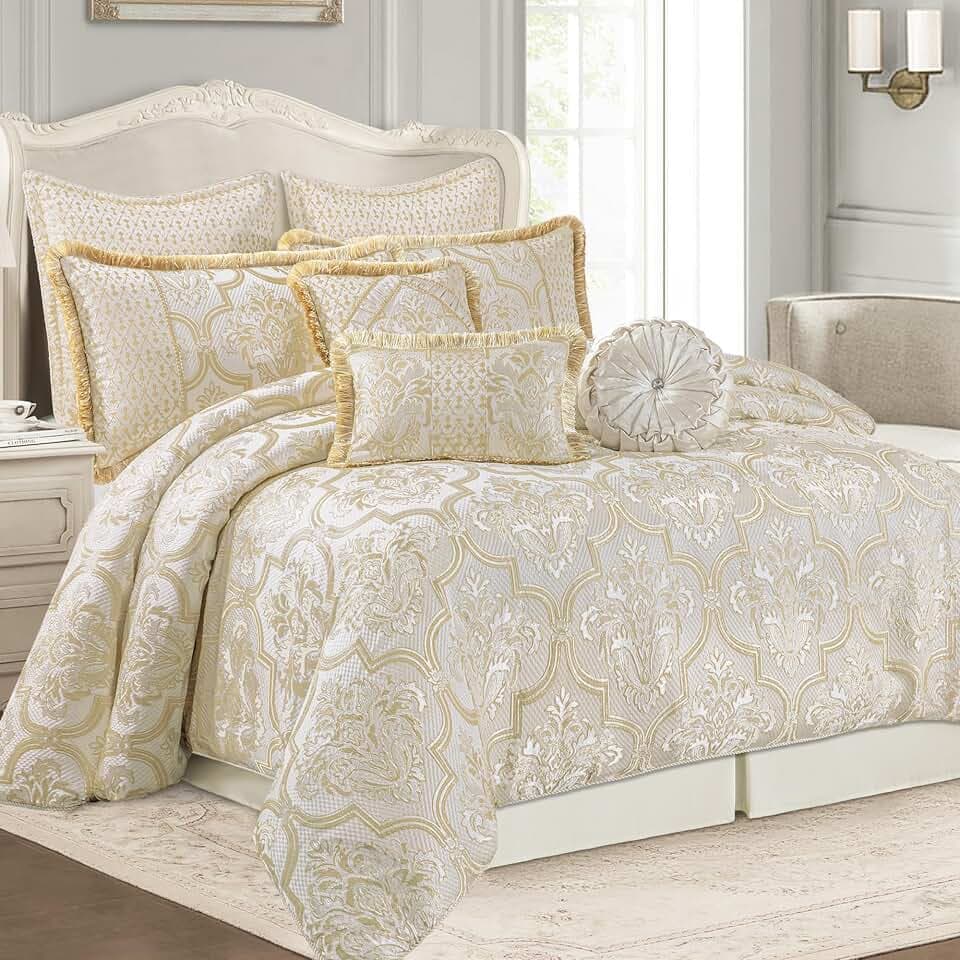 Loom and Mill 9-Piece Luxury Jacquard Comforter Set, Beige Gold, King