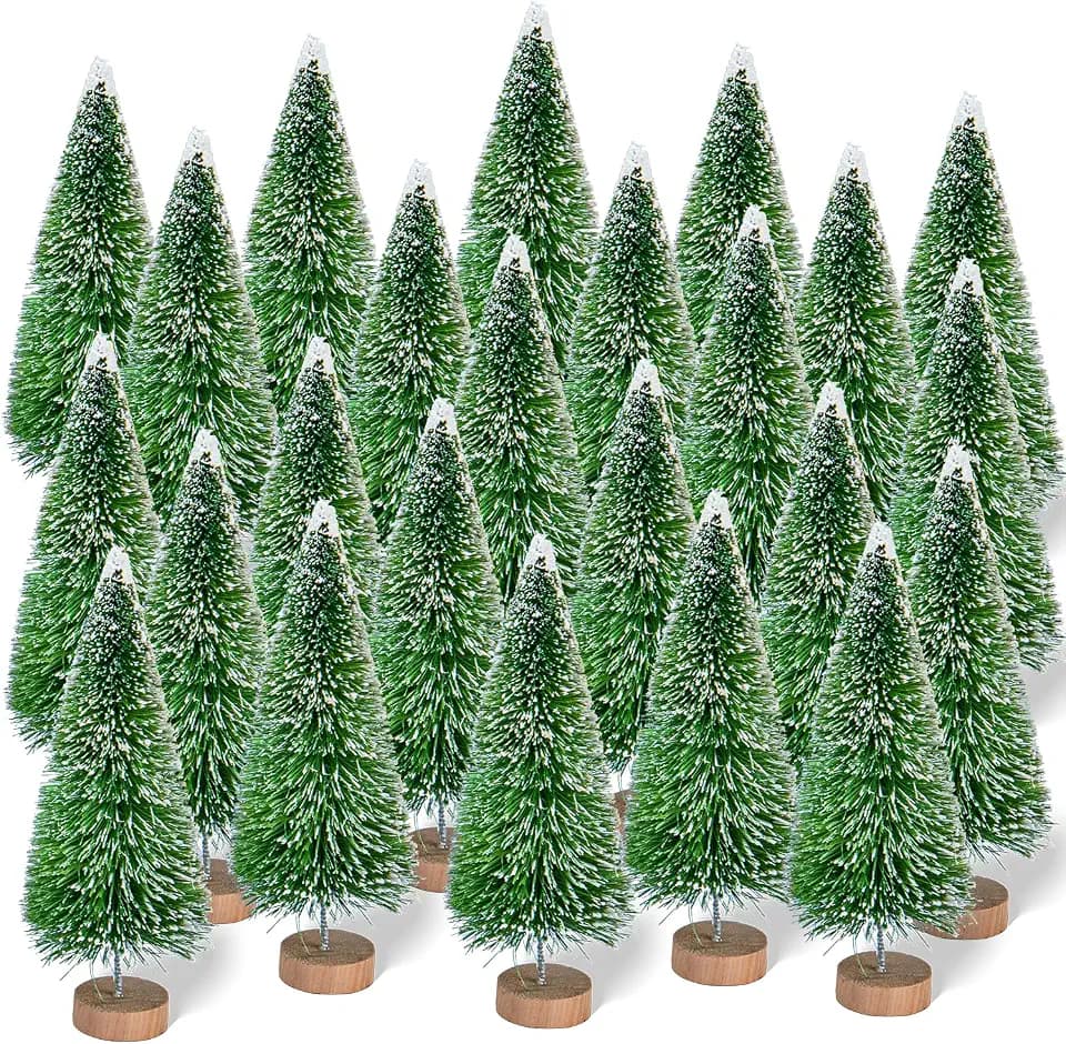Mini Künstlich Weihnachtsbaum, Btowin VCF 24 Stück Miniatur Schneeeffekt Kiefernbaum Tannenbaum Grün mit Holzsockel DIY Christbaum Klein Weihnachtsdeko für Party Tischdeko Schaufenster Figuren 4,5cm