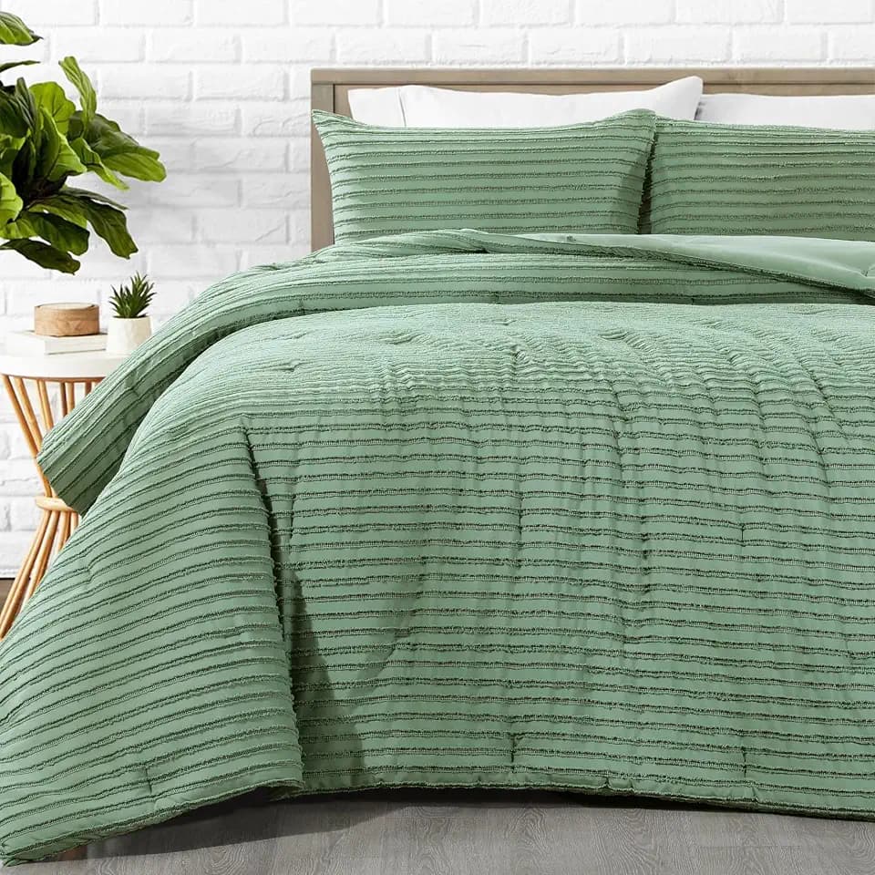 HOMBYS Oversized King Boho Comforter Set 120x120, Sage Green Tufted Jacquard Geometry Bedding Comforter for King Bed, Shabby Chic Bed Sets with 2 Matching Pillow Cases