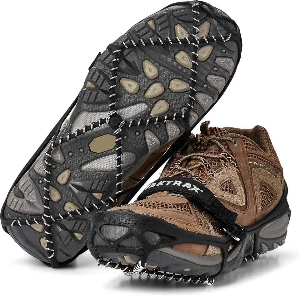 Yaktrax Pro Traktionsstollen – 360-Grad-Grip auf Schnee, Eis und verschiedenen anderen Oberflächen – elastisches Außenband mit Easy-On/Off-Fersenlasche und 1,4 mm Edelstahlspulen – abriebfest – Unisex