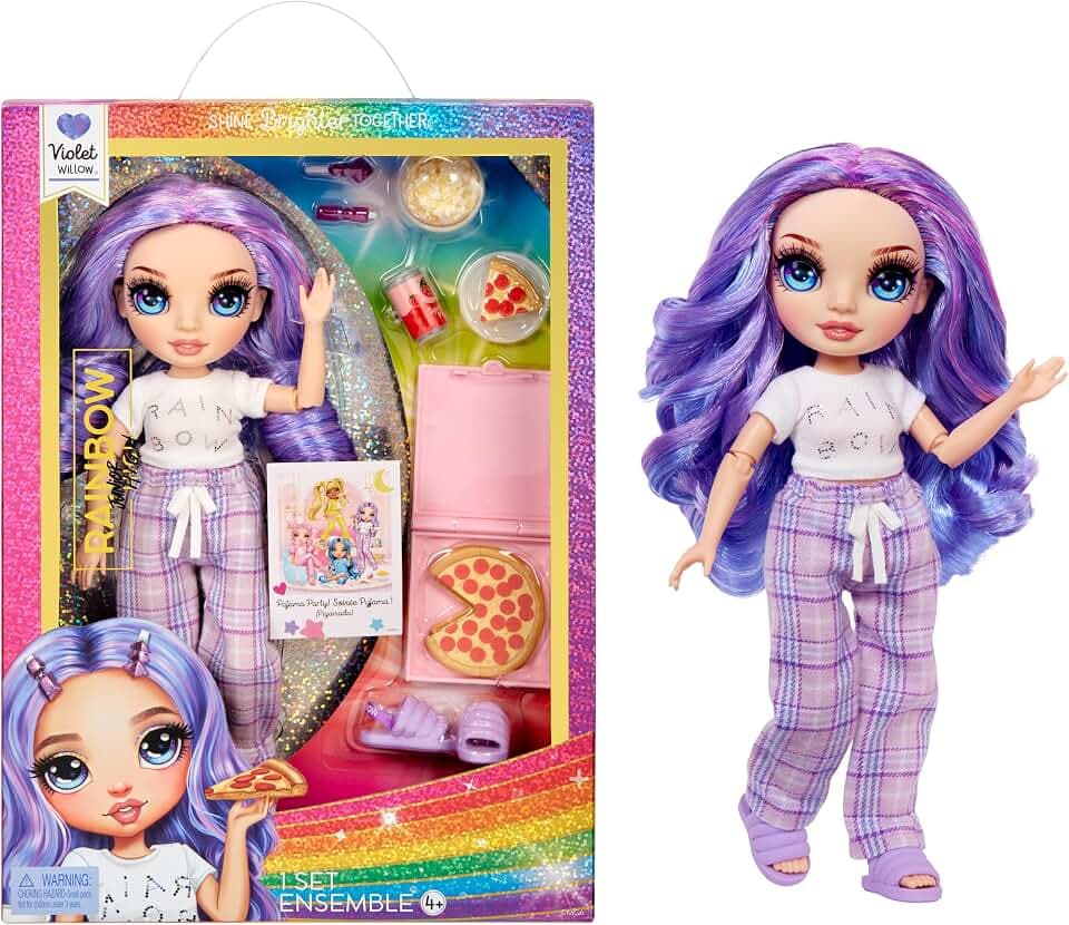 Rainbow High Junior High PJ Party - Violet (Lila) - 22 cm Puppe mit weichem Einteiler, Hausschuhen und Spielzubehör - Kinderspielzeug - Ideal für 4-12 Jahre