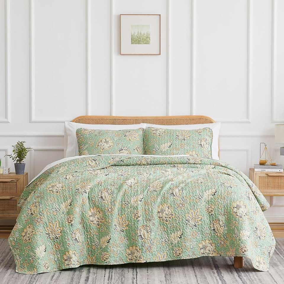Oversized Twin Quilt Bedding Set with 1 Pillow Sham, Jacobean Willow Green