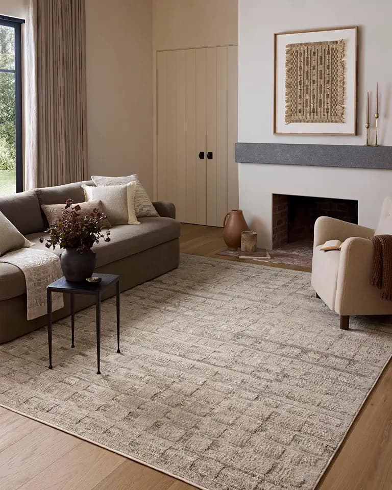 Loloi Amber Lewis Monty Collection MOT-06 Pebble/Beige 4'-0" x 6'-0", .50" Pile Height, Accent Rug