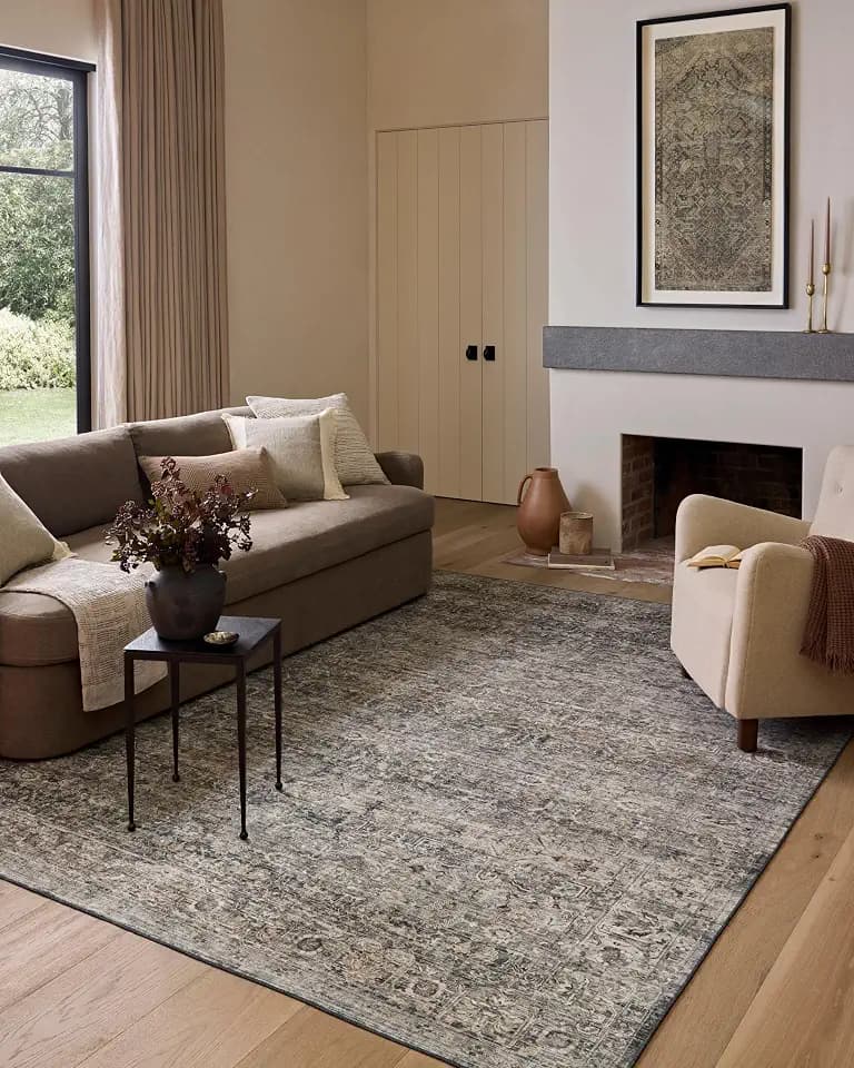 Loloi Amber Lewis Josie Collection JOS-05 Dove/Gold 6'-0" x 9'-0", .13" Pile Height, Low Profile, Machine Washable, Area Rug