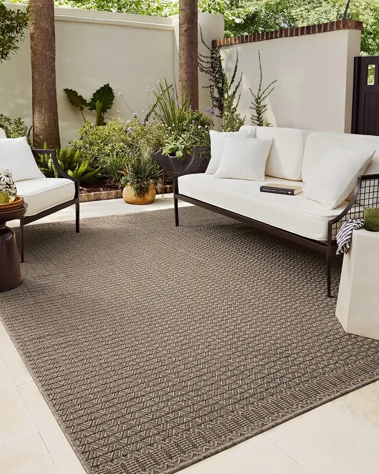 Loloi Chris Loves Julia Providence Natural/Graphite 2'-3" x 7'-7" Rug