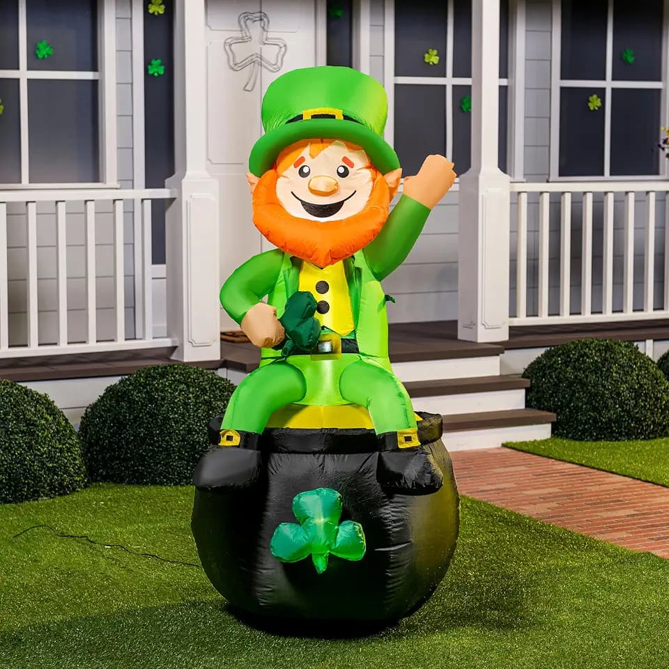 Joiedomi 6FT St Patrick Sitting Leprechaun Inflatable for Yard Garden Decorations, Indoor and Outdoor Theme Party Decor, Yard, Garden, Lawn Decor with LED Light Build-in