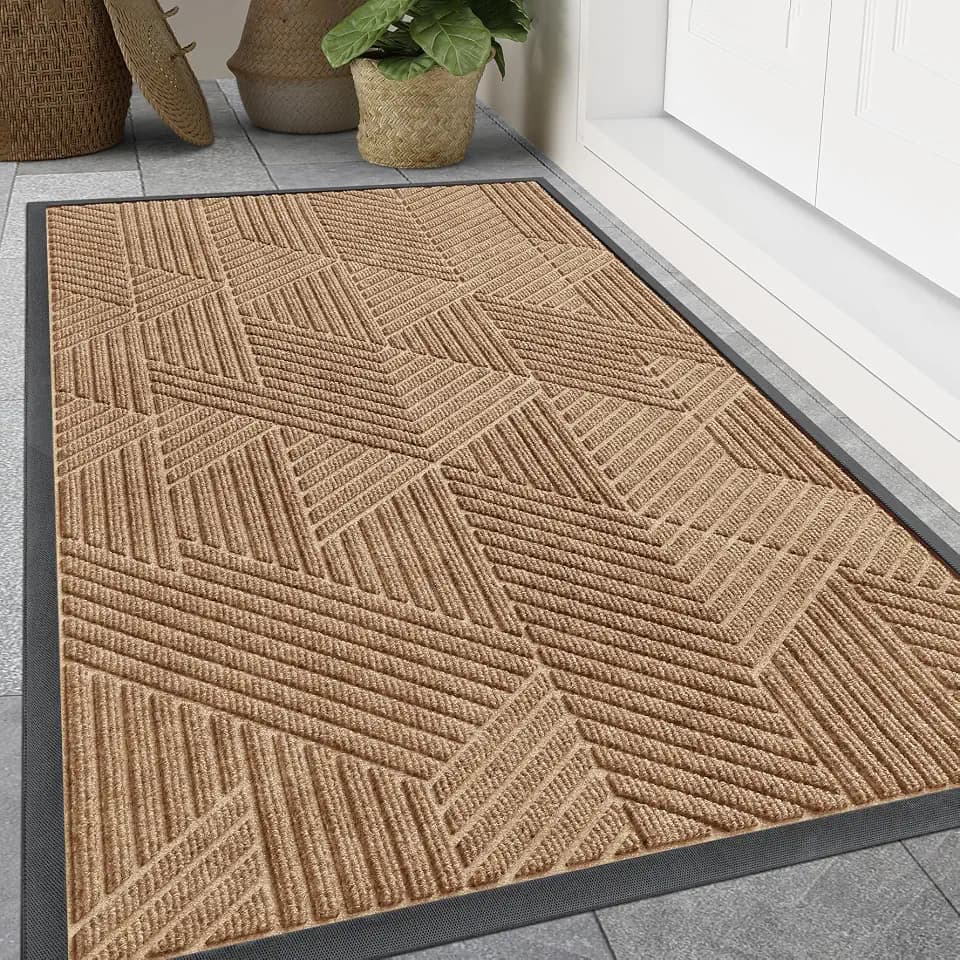 Smiry Front Door Mat Outside Entrance, Low Profile Rubber Doormat, 47x32