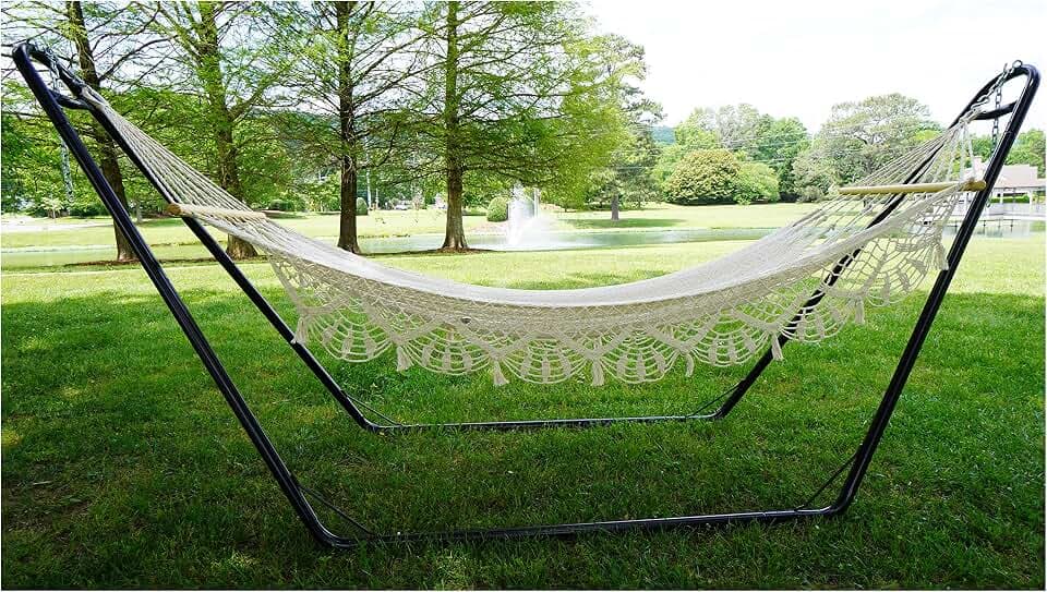 Calloway Mills Ivory Lace Hammock