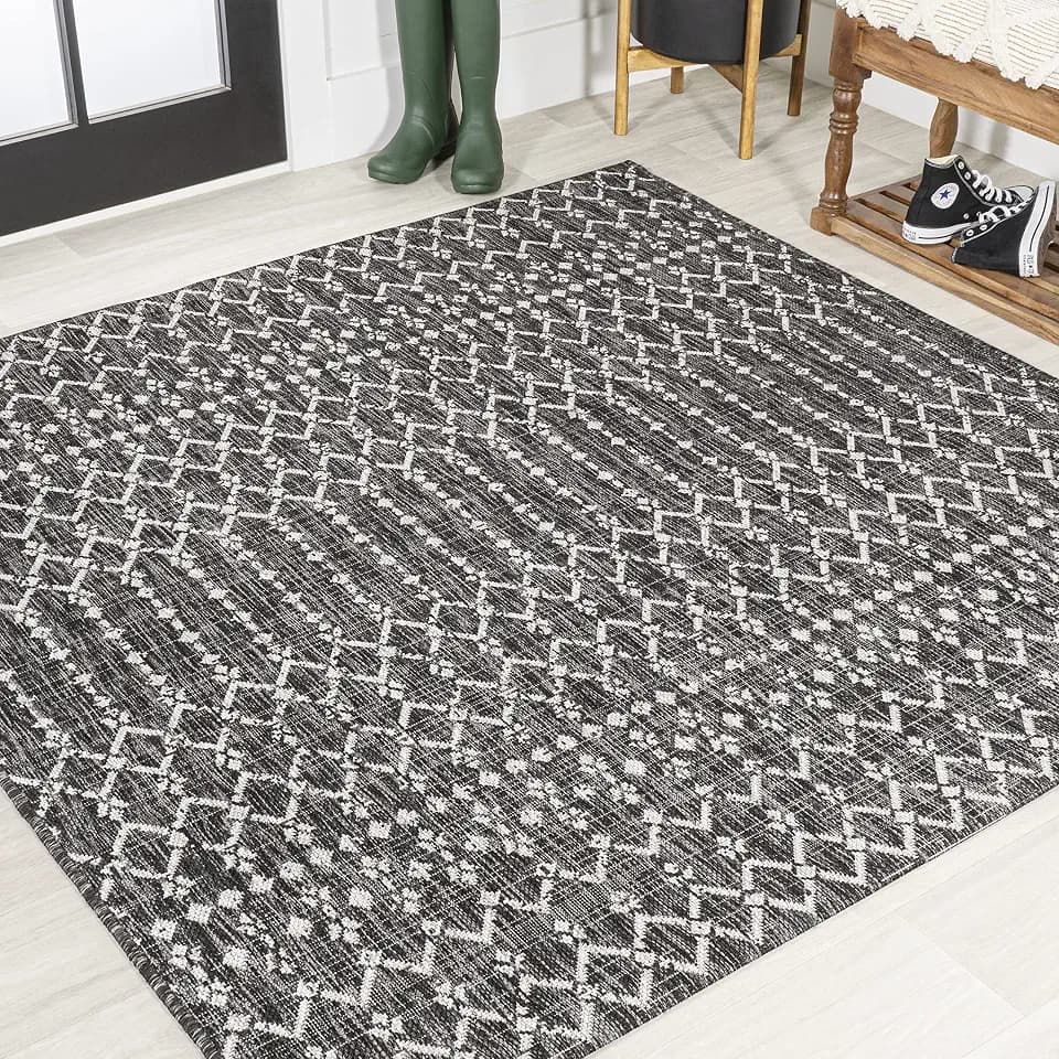 JONATHAN Y Moroccan Geometric Indoor Outdoor Square Area Rug 9X9 Black/Gray, Ourika Textured Weave for Backyard, Patio, Porch, Easy-Cleaning, High Traffic, Pet-Friendly, Non-Shedding (SMB108F-9SQ)