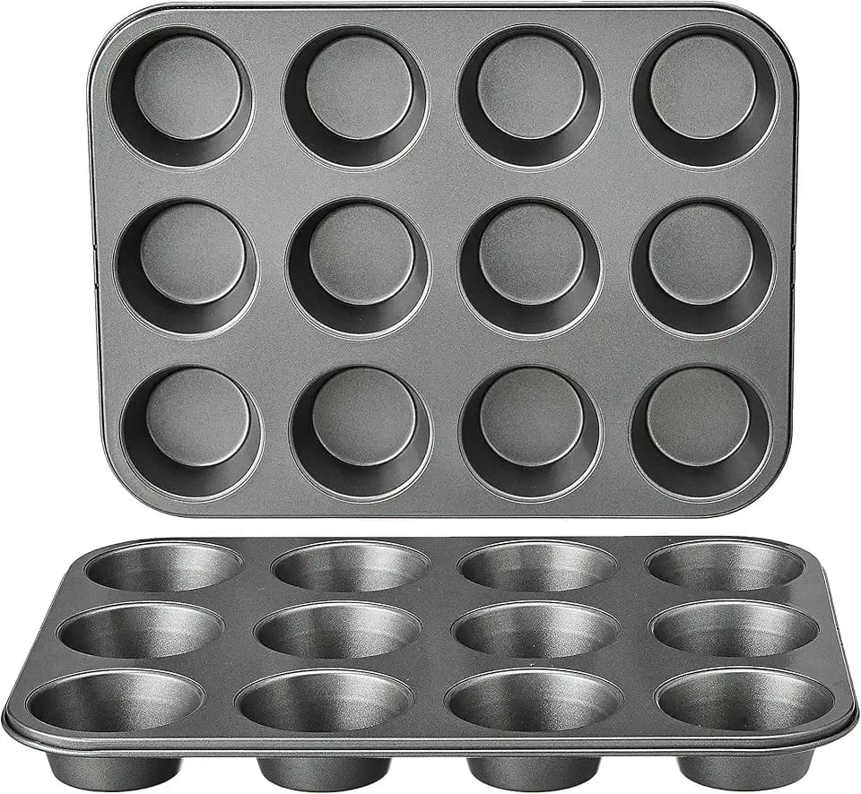 Amazon Basics Rund Backblech für Muffins, antihaftbeschichtet, Karbonstahl, 2er-Pack, Grau, 13.9"x10.55"x1.22"