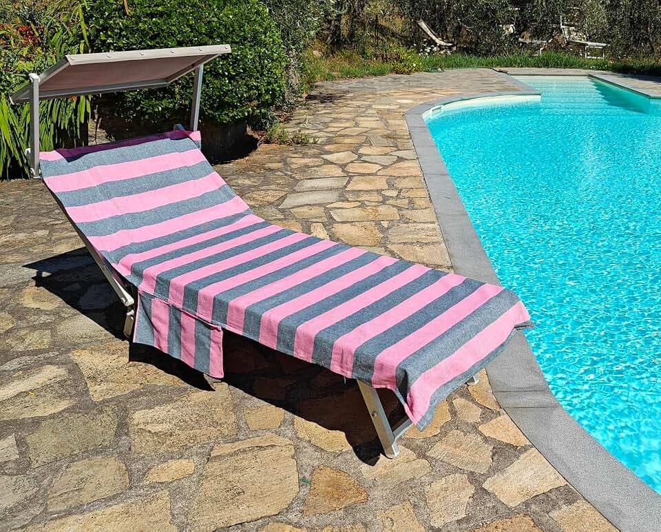 Strandtuch für Sonnenliege VERSILIA 75x195cm aus Baumwolle, Streifendesign/Strandtuch mit Kissen, Taschen und Tragetasche/Corallo e Verde