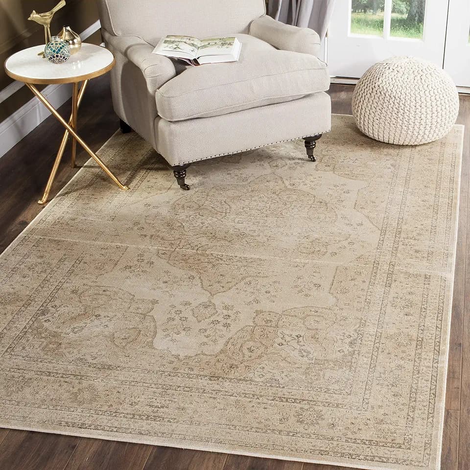 SAFAVIEH Traditionell Teppich für Wohnzimmer, Esszimmer, Schlafzimmer - Vintage Collection, Kurzer Flor, Creme, 122 X 170 cm