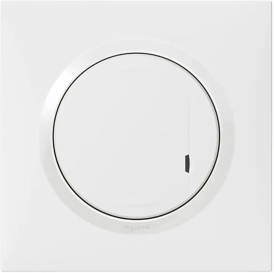 Legrand 199233 Kabelloser Ein-/Ausschalter für Beleuchtung und Steckdosen, mit Netatmo, komplett (Klebebefestigung, Halterung, Radzierblende und Platte, weißes Finish, 199233