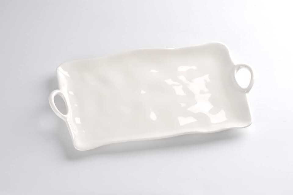 Pampa Bay Large Platter, Shatterproof White Melamine, 17 × 9 × 1 in