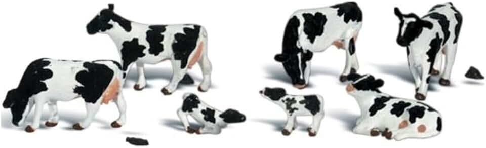 Woodland Scenics O Scale Scenic Accents Figures/Animal Set Holstein Cows (7)