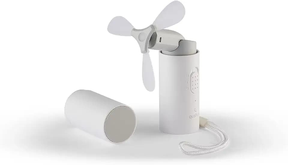 Tragbarer Mini-Lüfter mit wiederaufladbarem Akku, tragbarer Ventilator leise mit Powerbank im Lieferumfang enthalten, Ventilator mit 2 Geschwindigkeiten, Taschenventilator, Farbe: Weiß. QUSHINI