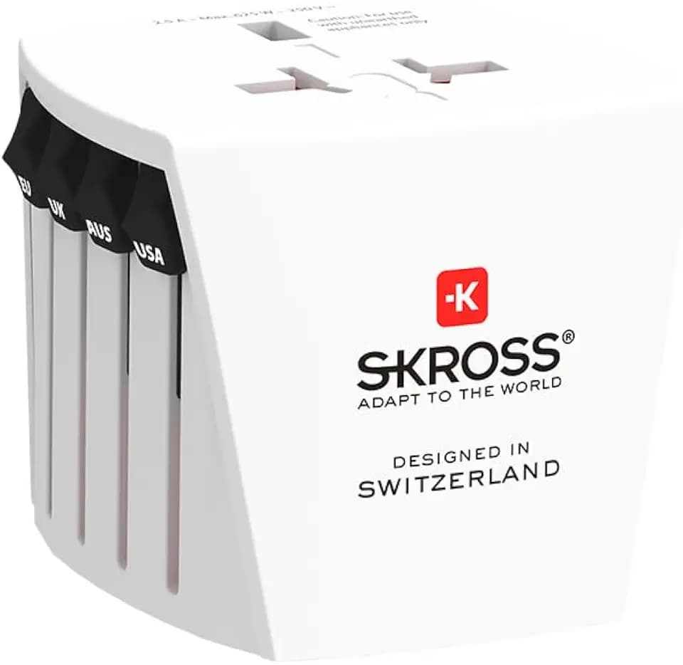 SKROSS Muv Micro World Adapter, kompakter Adapterstecker, universeller Reiseadapter, Einfache und sichere Verbindung in über 220 Reisezielen