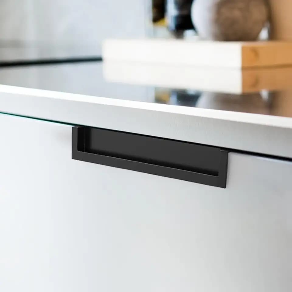 Recessed Cabinet Handle, Flush Cabinet Pulls, Zinc Alloy Recessed Finger Pull, Suitable for Kitchen Cabinets, Drawers, and Wardrobes. (2, Black, 6.3 inch)