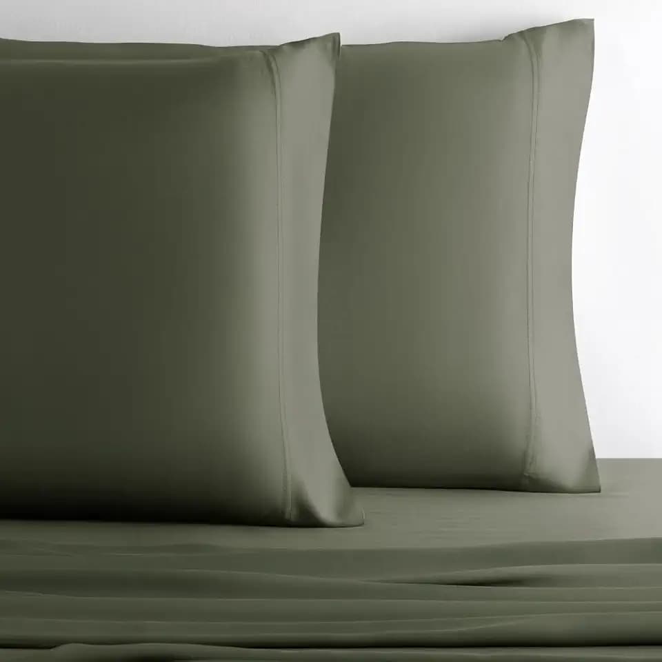 Cariloha Retreat 2-Piece Sateen Pillowcase Set | Oasis Green |Standard | Lyocell Material | Allergy & Odor Resistant, Breathable, and Extra Soft | Cooling for Hot Sleepers | Corner Bands